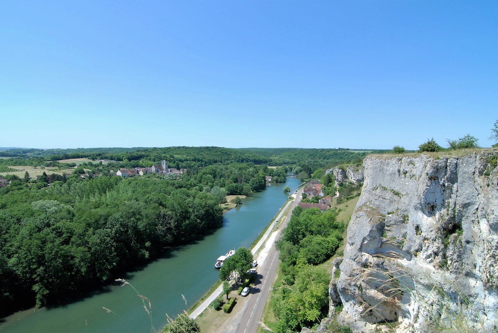 Canal du Nivernais Roches Saussois